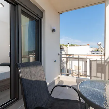 Apartment Majestic House Neos Marmaras